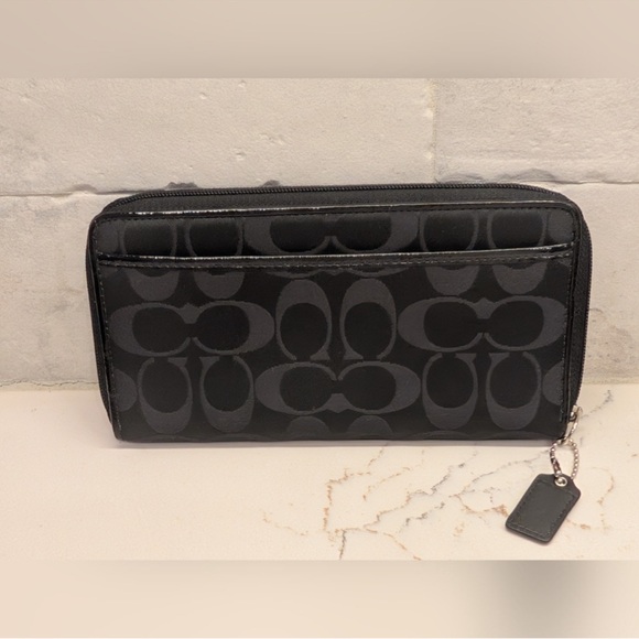 Coach Black and Purple Wallet - Picture 12 of 16